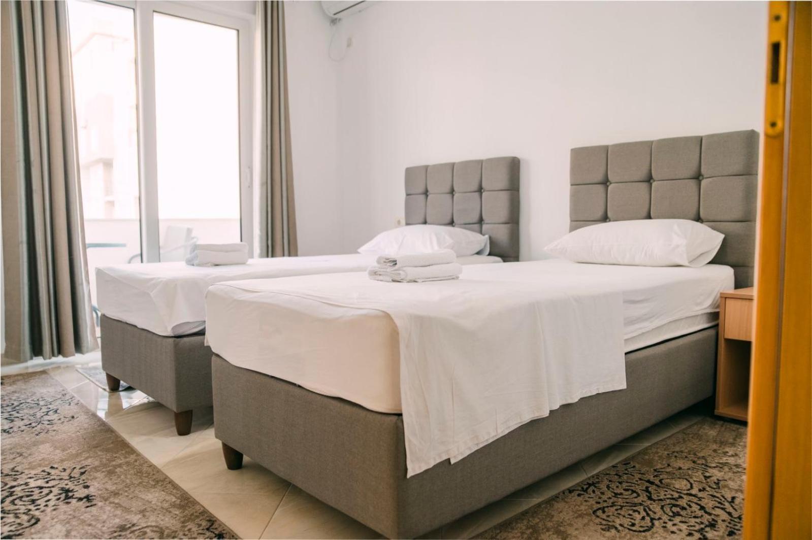 Apartments Casa Mia Улцин Екстериор снимка