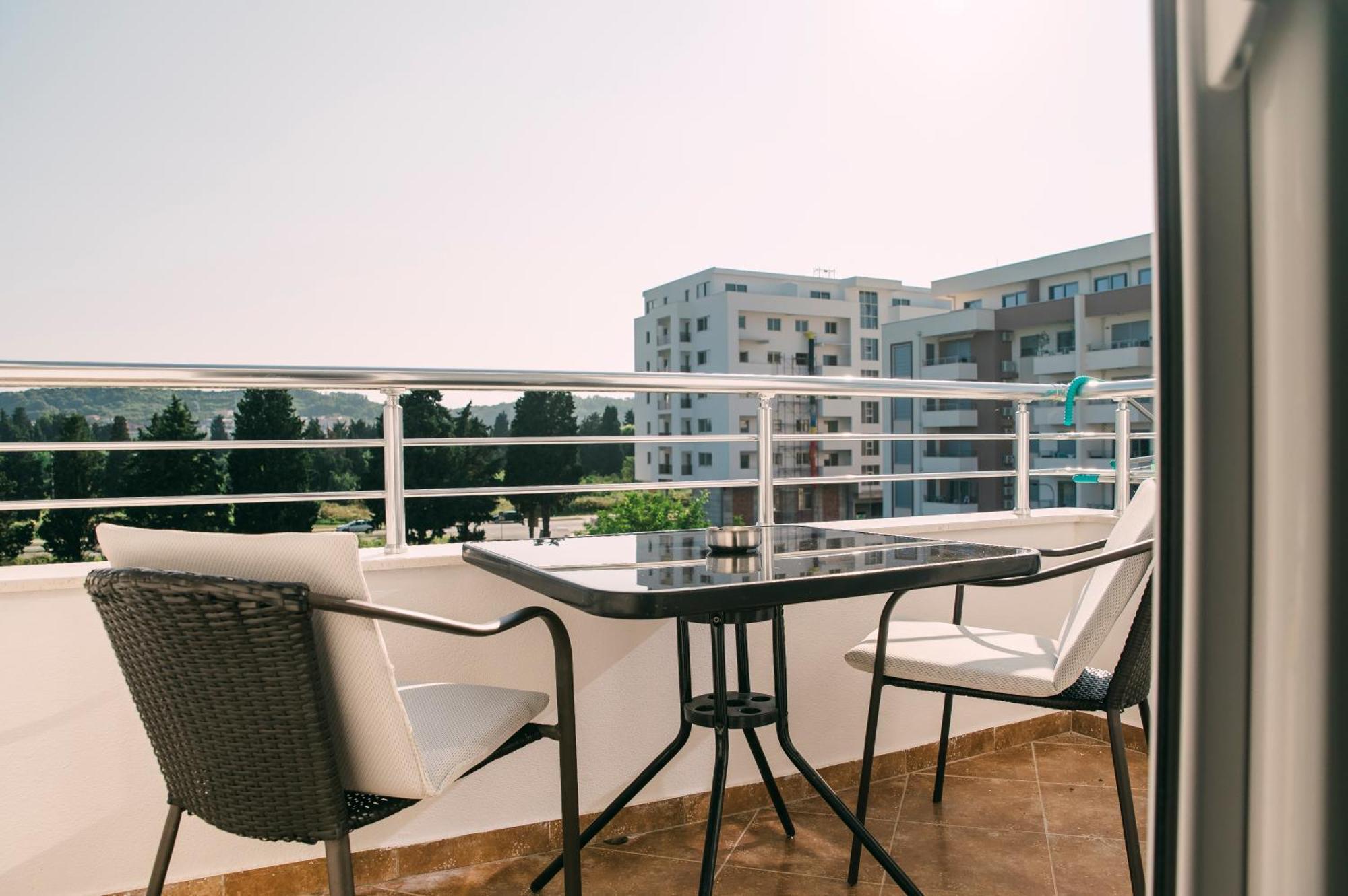 Apartments Casa Mia Улцин Екстериор снимка