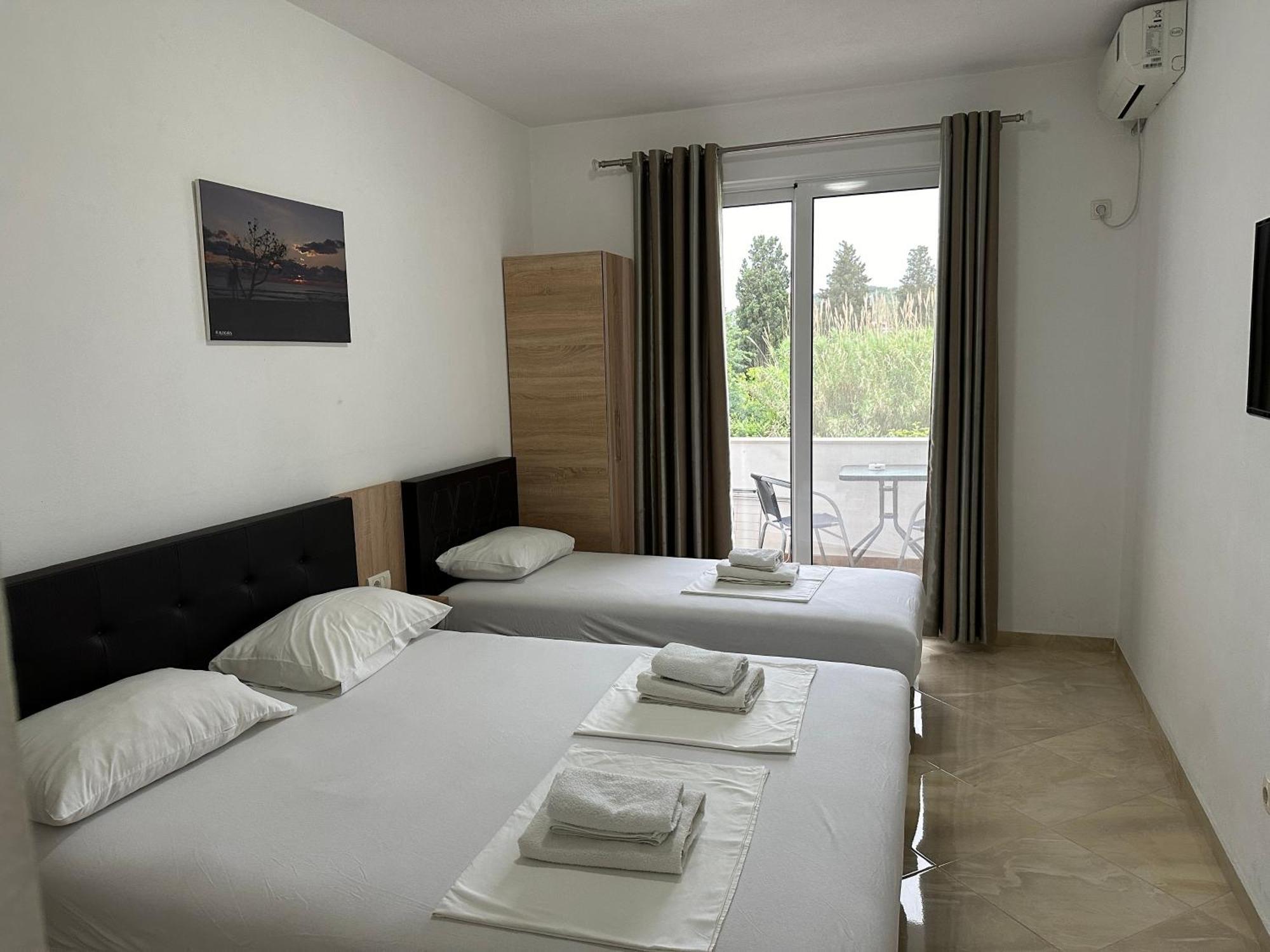 Apartments Casa Mia Улцин Стая снимка