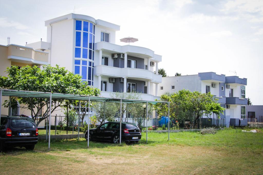 Apartments Casa Mia Улцин Екстериор снимка