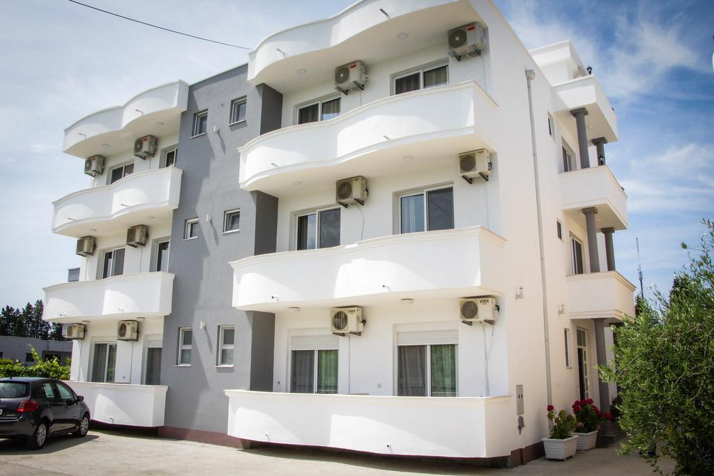 Apartments Casa Mia Улцин Екстериор снимка